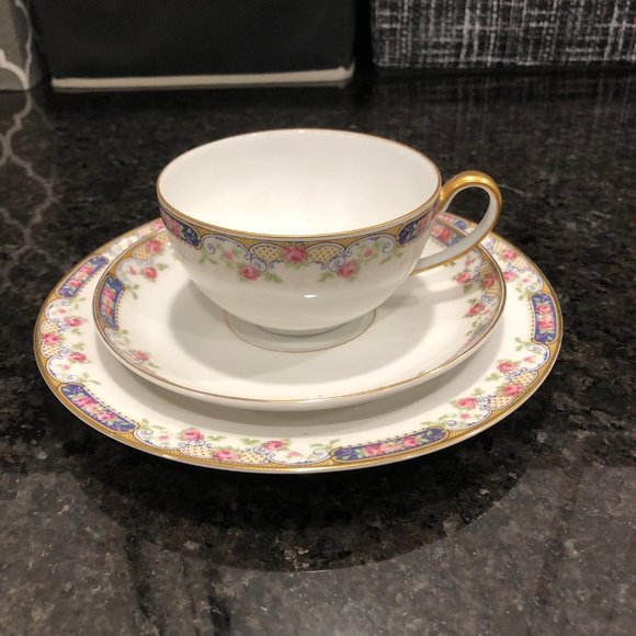 Tirschenreuth Other - Vintage Bavaria Tirschenreuth teacup 3 piece set, Franklin, flowers